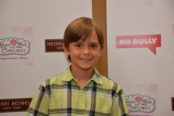 Photo Coverage: PEACE, LOVE, NO BULLY Performs at Henri Bendel Flagship Store Image