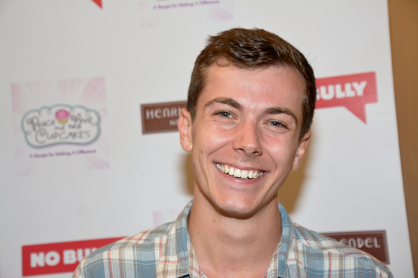 Photo Coverage: PEACE, LOVE, NO BULLY Performs at Henri Bendel Flagship Store Image