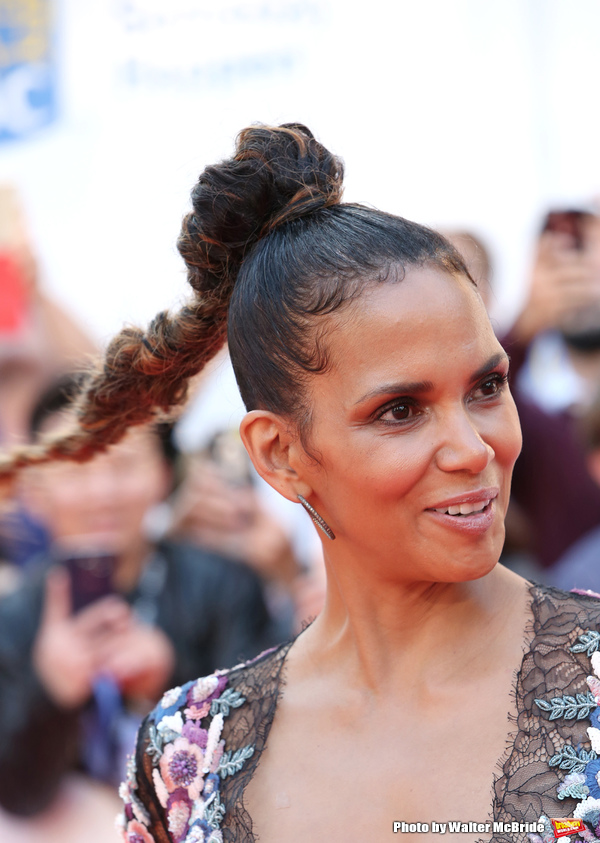 Photo Coverage: Halle Berry & More Attend KINGS Premiere at TIFF Image