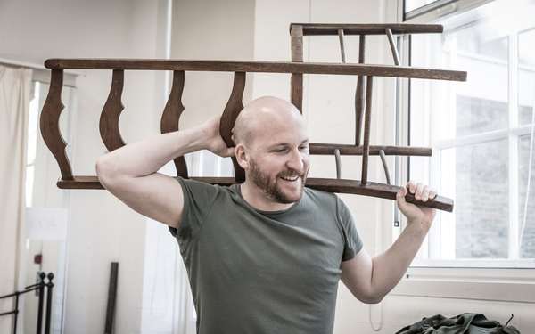 Matthew Kelly and More Lead DESIRE UNDER THE ELMS, Beginning Tonight at at Sheffield Image