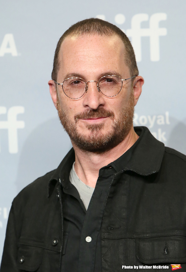 Photo Coverage: Jennifer Lawrence & More Attend MOTHER! Press Photo Call at TIFF Image