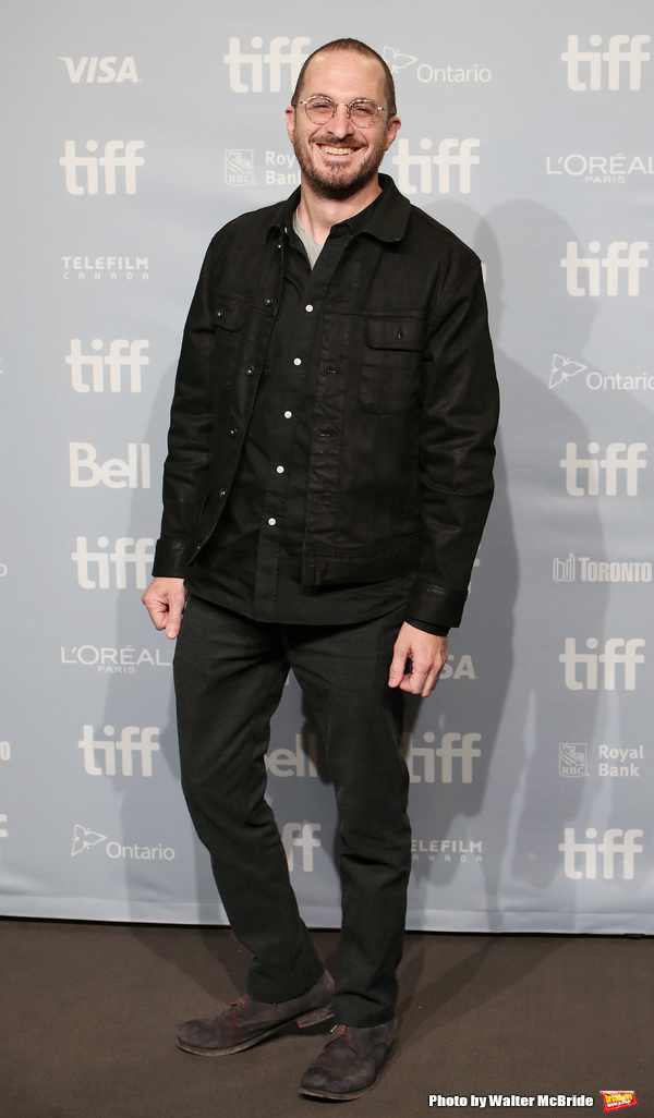Photo Coverage: Jennifer Lawrence & More Attend MOTHER! Press Photo Call at TIFF Image