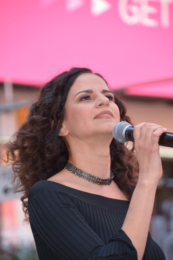 Photo Coverage: Lin-Manuel Miranda, Mandy Gonzalez and More Attend VIVA BROADWAY! Image