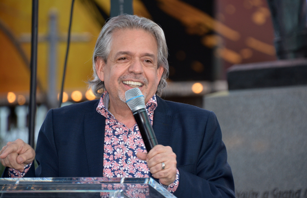 Photo Coverage: Lin-Manuel Miranda, Mandy Gonzalez and More Attend VIVA BROADWAY! Image