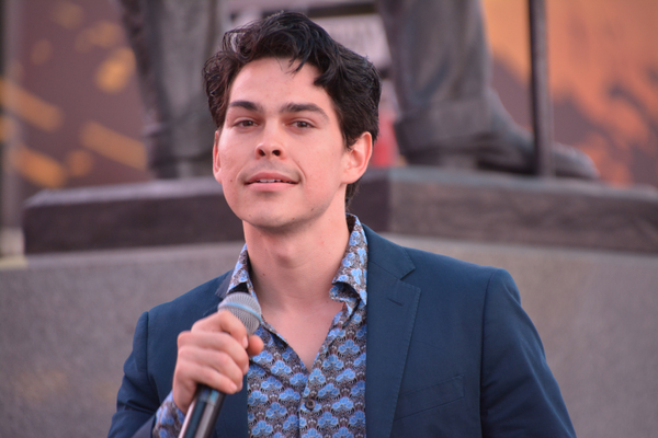 Photo Coverage: Lin-Manuel Miranda, Mandy Gonzalez and More Attend VIVA BROADWAY! Image