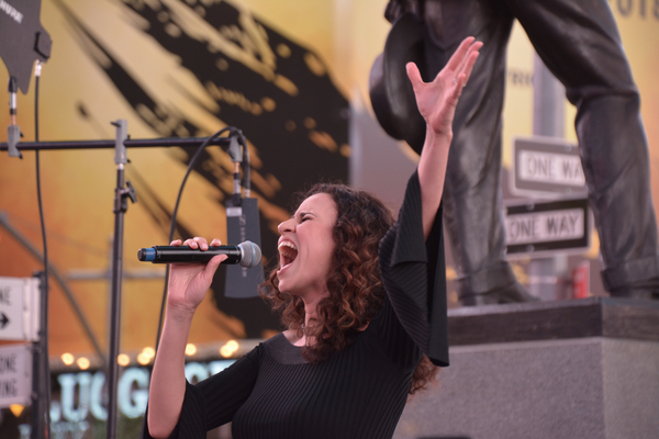Photo Coverage: Lin-Manuel Miranda, Mandy Gonzalez and More Attend VIVA BROADWAY! Image