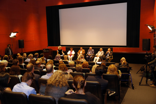 Photo Flash: CSUN Renames Wing in Ceremony Featuring Jenna Elfman 