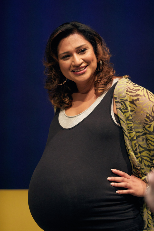Photo Flash: First Look at OF KITH AND KIN at Sheffield Theatres Image