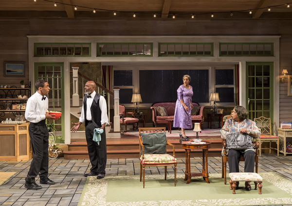 Photo Flash: First Look at Phylicia Rashad in HEAD OF PASSES at the Taper Image
