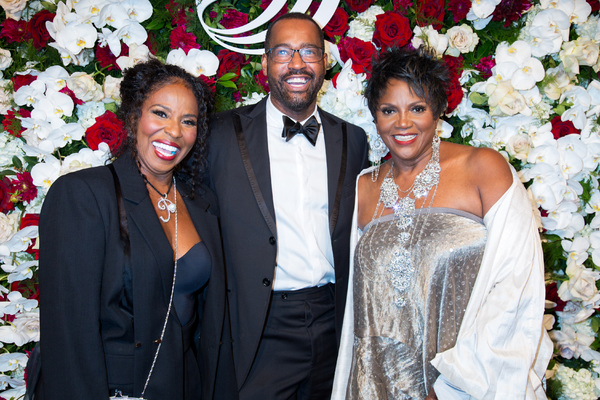 Pauletta Washington, Emilio Sosa, Anna Maria Horsford Photo