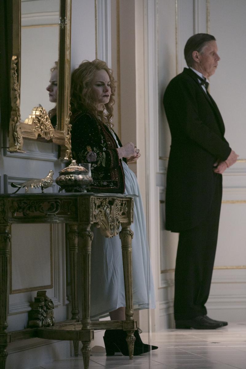 Review: Bitterness And Bitchiness Are Served Up In The Bizarre Comedy Thriller DINNER Image