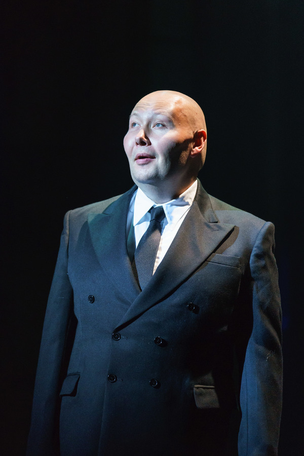 Photo Flash: First Look at Ria Jones, Danny Mac, and More in SUNSET BOULEVARD UK Tour Image