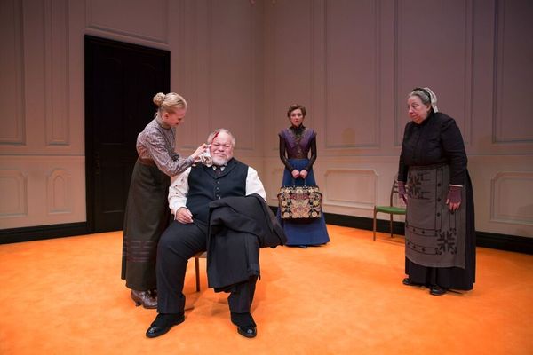 Happy Trails to Nora: A DOLL'S HOUSE PART 2 Plays Final Broadway Performance Today Image