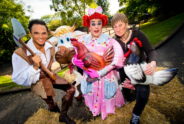 Photo Flash: Gareth Gates Launches Giant Panto JACK AND THE BEANSTALK in Wolverhampton Image
