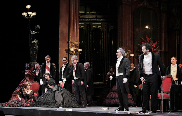 Photo Flash: San Francisco Opera Mounts LA TRAVIATA Image