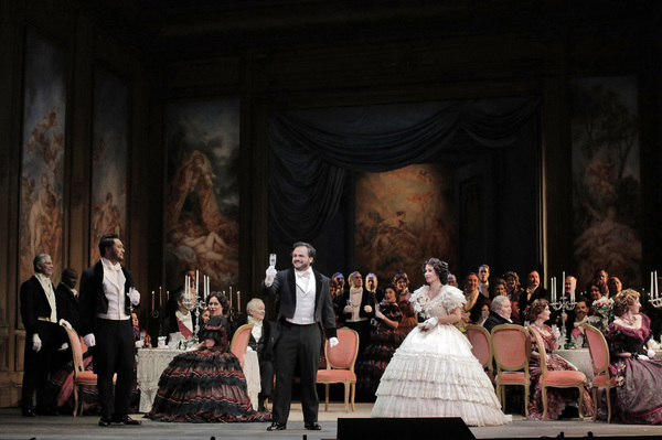 Photo Flash: San Francisco Opera Mounts LA TRAVIATA Image