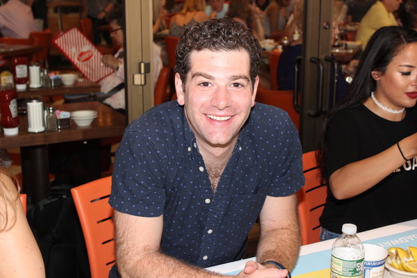 Photo Coverage: Meet the Celebrities at the 2017 BC/EFA Flea Market Autograph Table! Image