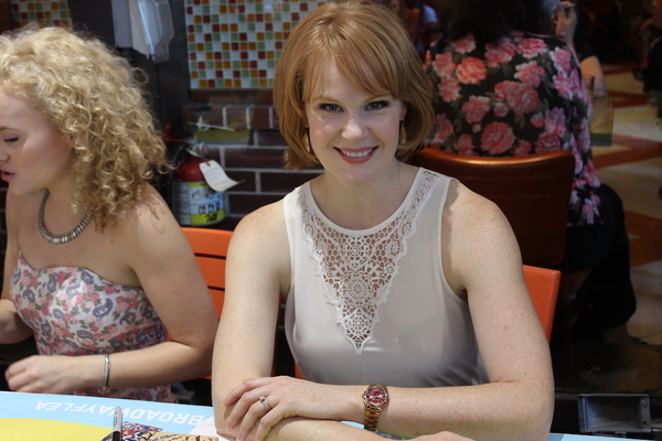 Photo Coverage: Meet the Celebrities at the 2017 BC/EFA Flea Market Autograph Table! Image