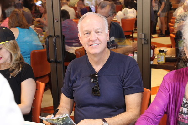 Photo Coverage: Meet the Celebrities at the 2017 BC/EFA Flea Market Autograph Table! Image