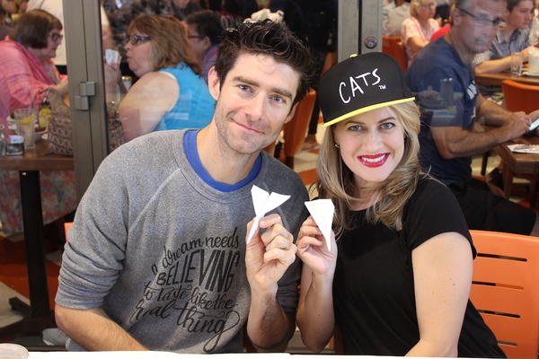 Photo Coverage: Meet the Celebrities at the 2017 BC/EFA Flea Market Autograph Table! Image