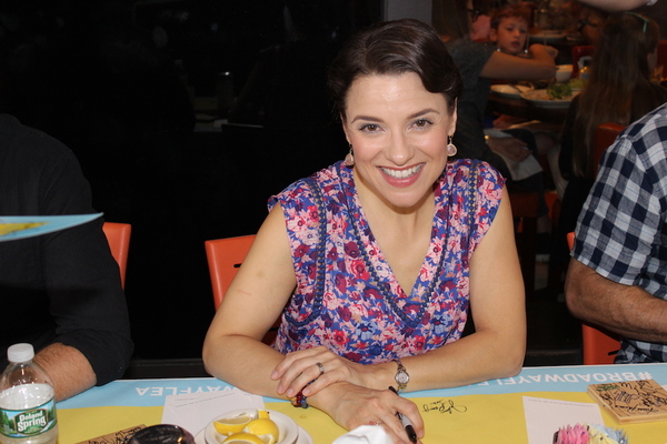 Photo Coverage: Meet the Celebrities at the 2017 BC/EFA Flea Market Autograph Table! Image