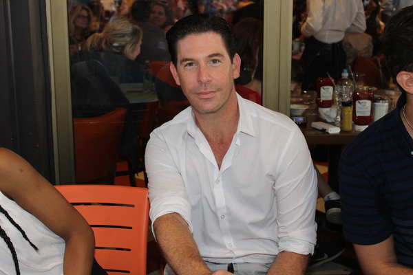 Photo Coverage: Meet the Celebrities at the 2017 BC/EFA Flea Market Autograph Table! Image