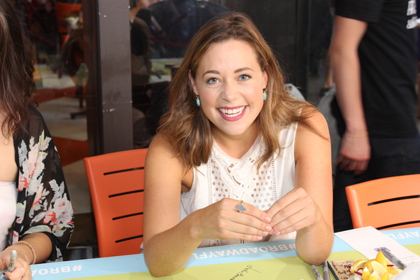 Photo Coverage: Meet the Celebrities at the 2017 BC/EFA Flea Market Autograph Table! Image