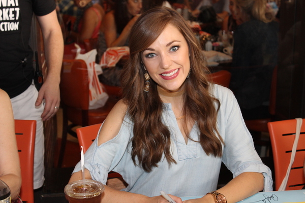 Photo Coverage: Meet the Celebrities at the 2017 BC/EFA Flea Market Autograph Table! Image