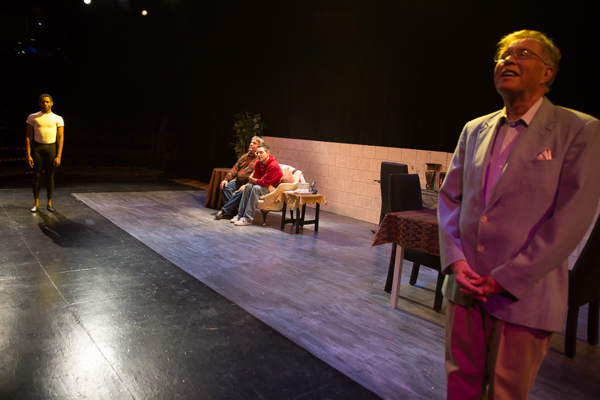 Photo Coverage: First Look at Evolution Theatre Company's TRAVELING 