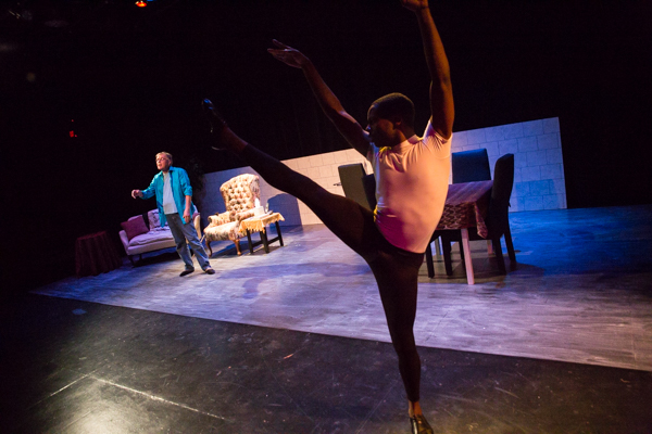 Photo Coverage: First Look at Evolution Theatre Company's TRAVELING Image