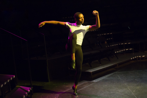 Photo Coverage: First Look at Evolution Theatre Company's TRAVELING Image