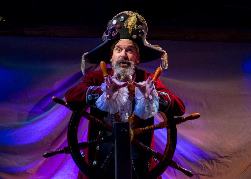 Review: Sail the High Seas with HOW I BECAME A PIRATE Image