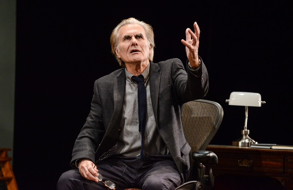 Photo Flash: First Look at the UK Tour of DUET FOR ONE Image