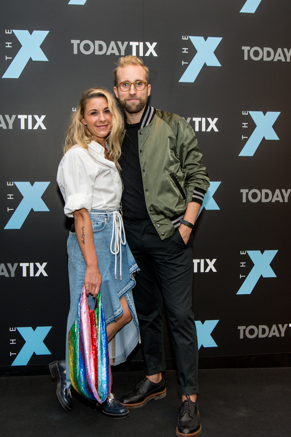 Photo Flash: Aaron Tveit, Laura Osnes and More Celebrate TodayTix's New 'The X Magazine' Image