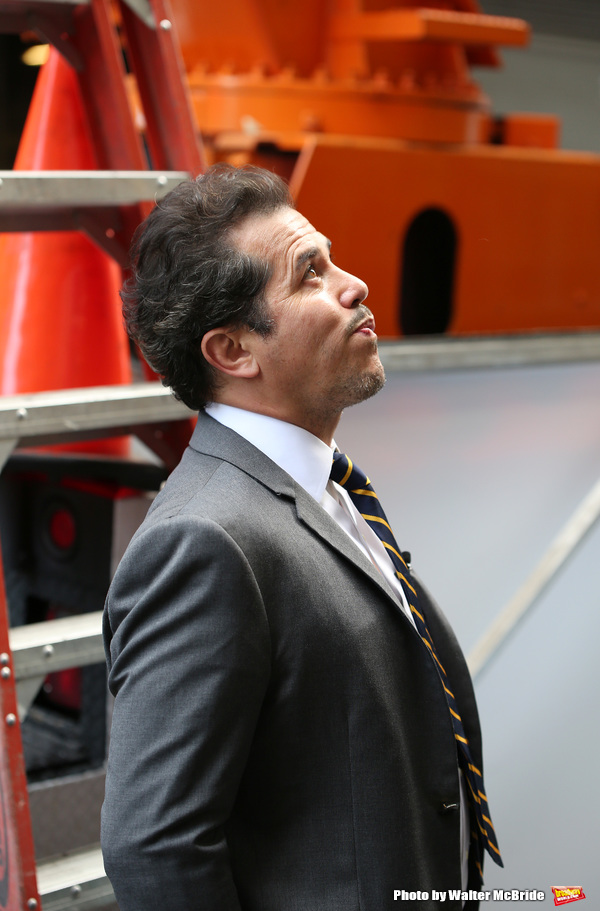 Photo Coverage: John Leguizamo Unveils LATIN HISTORY FOR MORONS Marquee Image