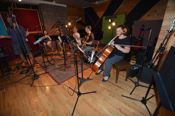 Exclusive Photo Coverage: CATS Pounces Into the Holidays with Carols For A Cure! Image
