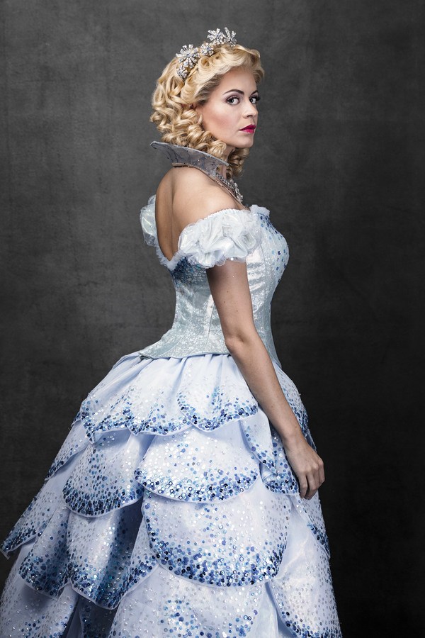 Photo Flash: WICKED Flies into its 12th Year with Brand New Portrait Photos Image