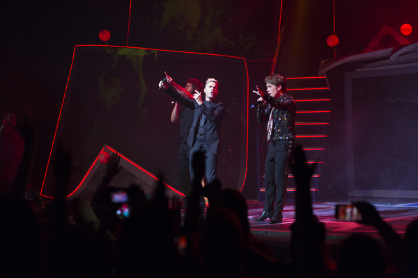 Photo Flash: Take That, Lulu and Company Celebrate Tim Firth's New Musical THE BAND on Opening Night Image