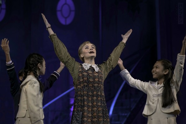 Photo Coverage: First Look at The International Touring Production of THE SOUND OF MUSIC Image