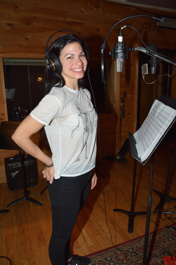 Exclusive Photo Coverage: ALADDIN Cast Gets Joyful and Triumphant with Carols For A Cure Image
