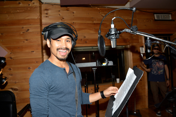 Exclusive Photo Coverage: ALADDIN Cast Gets Joyful and Triumphant with Carols For A Cure Image
