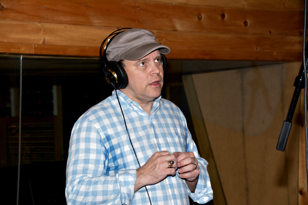 Exclusive Photo Coverage: CHICAGO Cast Slinks Into the Holiday Season with Carols For A Cure! Image