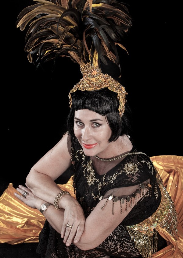 Photo Coverage: AS DROME VLERKE KRY Wings Its Way to Aardklop Image