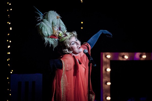 Photo Coverage: AS DROME VLERKE KRY Wings Its Way to Aardklop Image