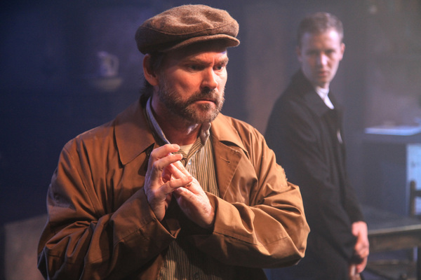 Photo Flash: Interrobang Theatre Project's FOXFINDER Gets Midwestern Premiere Image