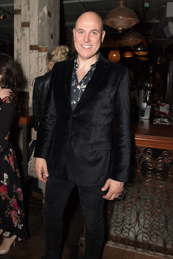 Photo Flash: Inside ANNIE Gala Night at the Piccadilly Theatre Image