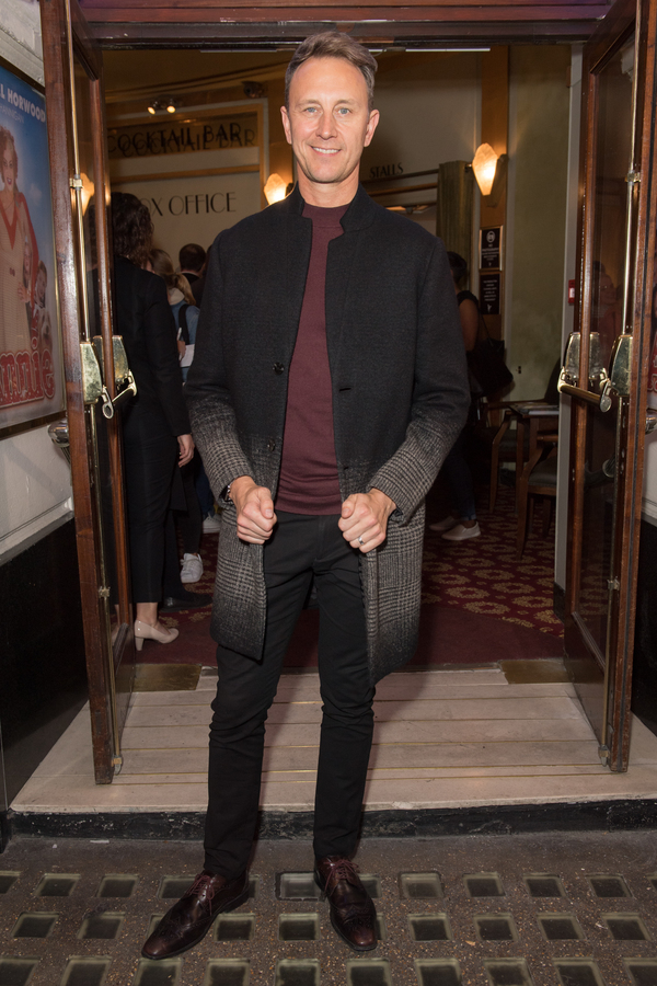 Photo Flash: Inside ANNIE Gala Night at the Piccadilly Theatre Image