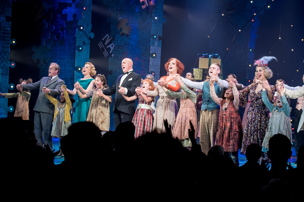 Photo Flash: Inside ANNIE Gala Night at the Piccadilly Theatre Image