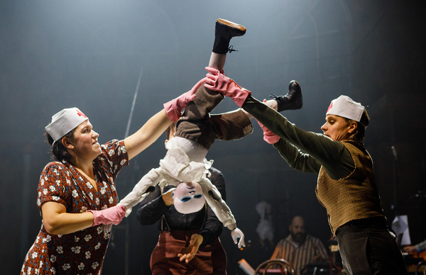 Kneehigh Kicks Off UK Tour of THE TIN DRUM Tonight Image