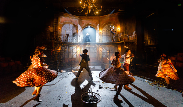 Kneehigh Kicks Off UK Tour of THE TIN DRUM Tonight Image